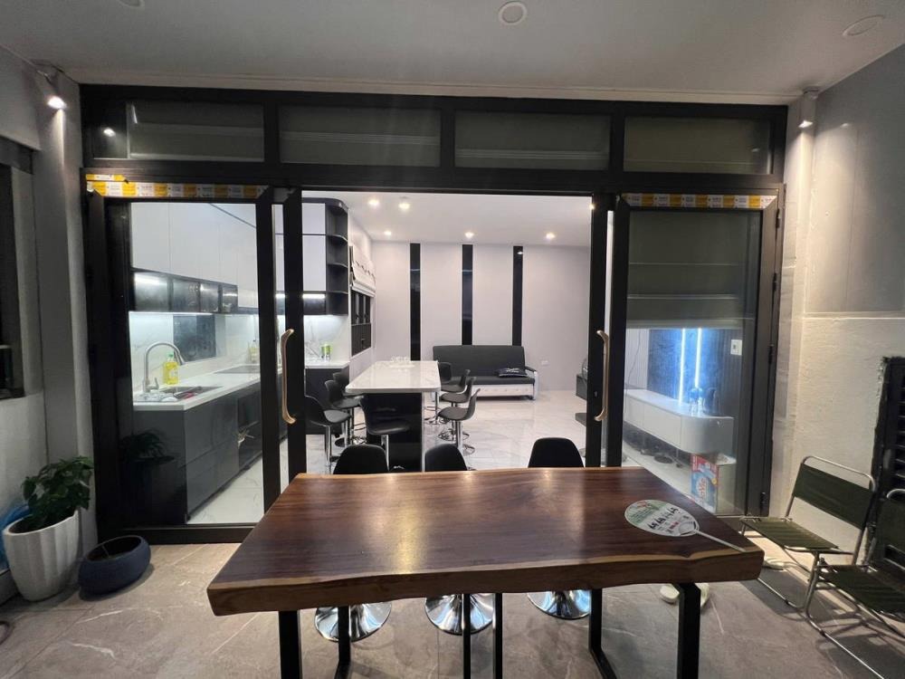 Bán Nhà Khu Kẻ Vẽ - Đông Ngạc 300m² Full Nội Thất, Giá 9 Tỷ+