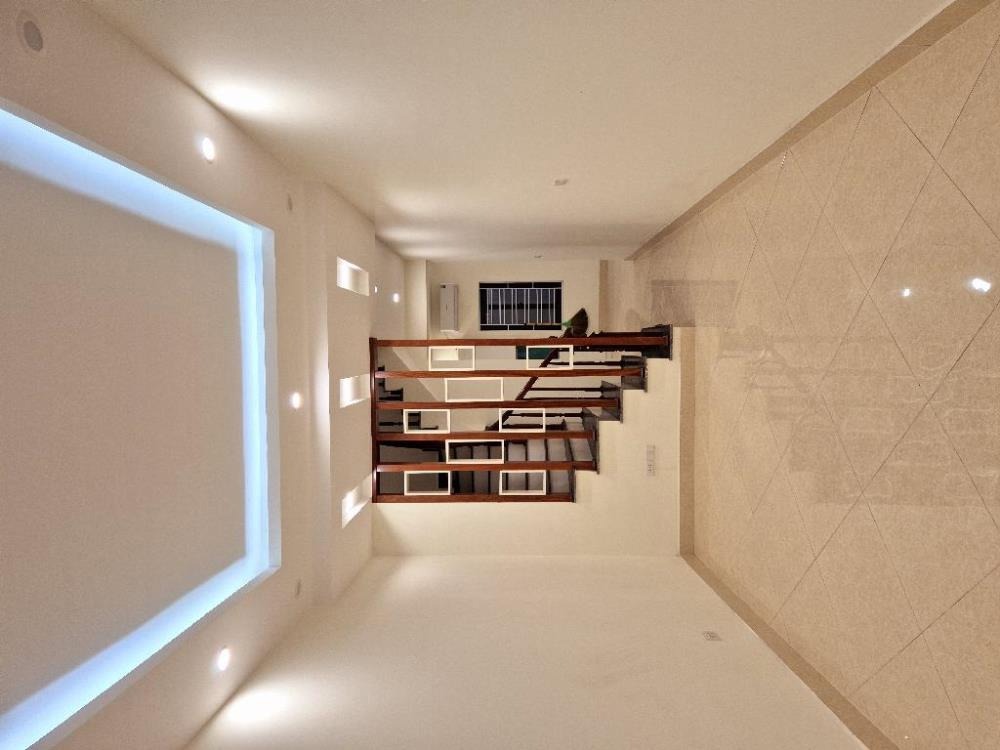 Bán nhà đẹp 5 tầng, 51m2, Yên Hòa, Cầu Giấy, Hà Nội - 9.3 tỷ