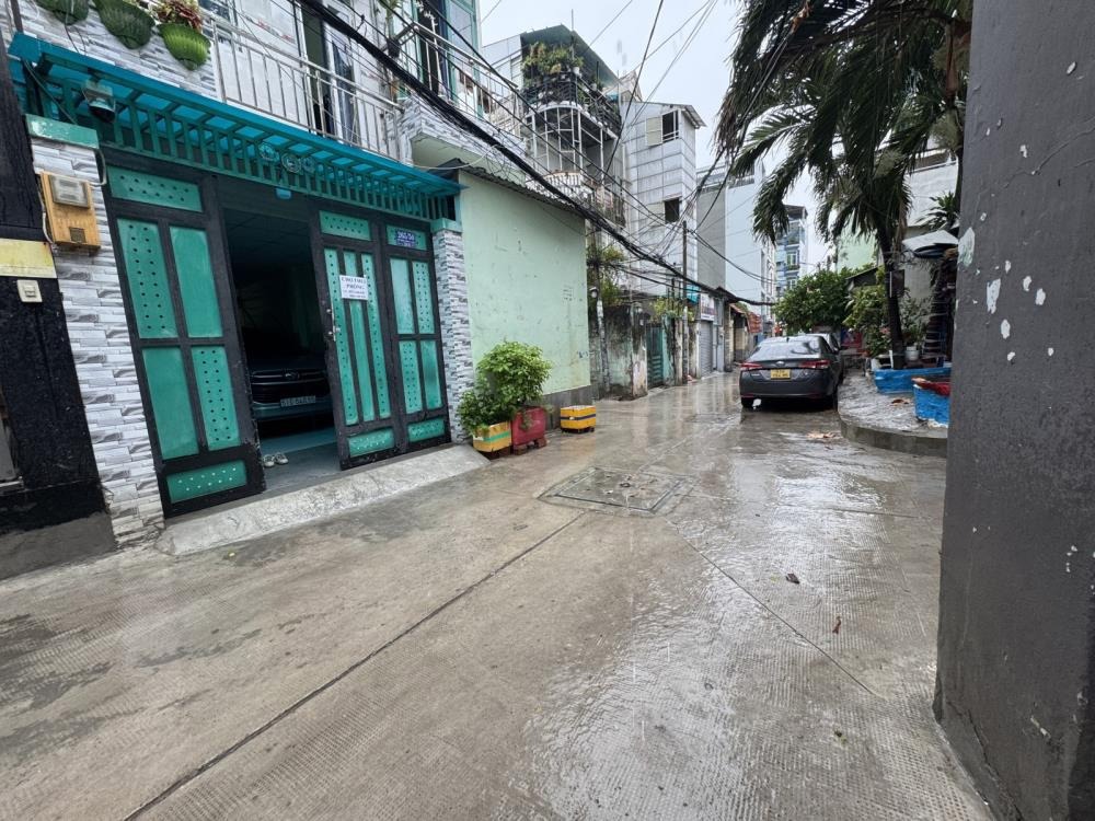 Nơ Trang Long - Khách sạn 150m2, 31 phòng, Doanh thu 1.3 tỷ/năm