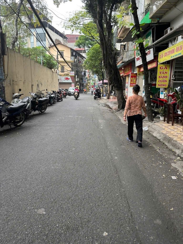 Siêu phẩm phân lô, ô tô vào nhà, ngõ thông - 89m² tại phố Trần Bình