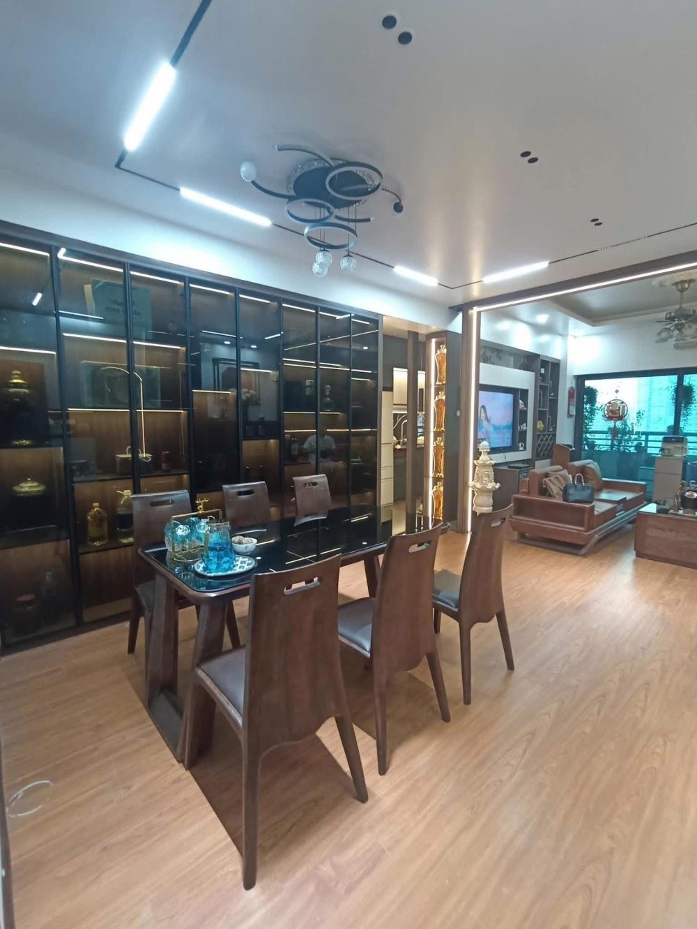 Bán Căn Hộ Cao Cấp Mỹ Đình: 3PN, Full Nội Thất, 7.2 Tỷ