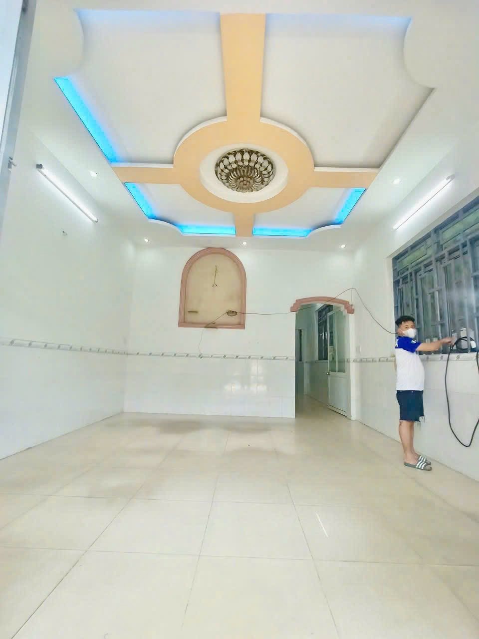 Bán Nhà Mặt Tiền Củ Chi - 1 Trệt 1 Lầu - SHR - Giá Tốt