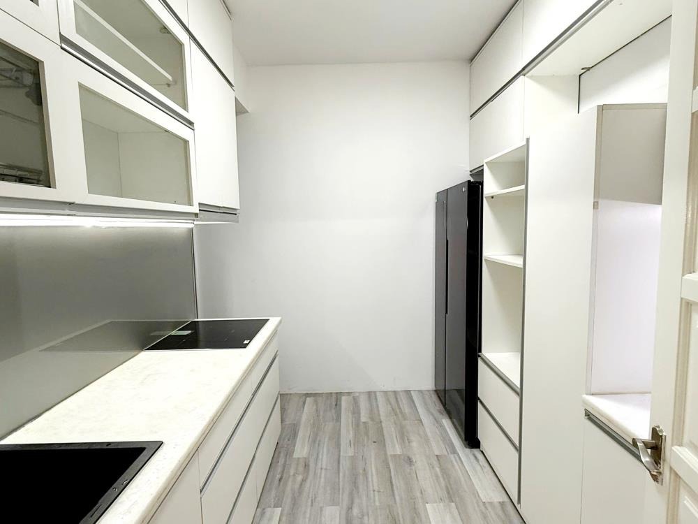 Chung Cư Ciputra Nam Thăng Long: 123m² Full Nội Thất, 8.98 Tỷ - View Đẹp, Tiện Ích Vượt Trội