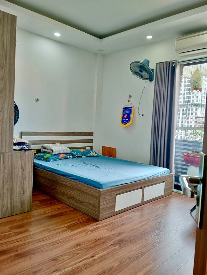 Bán Căn Hộ Chung Cư N02N03, 84 Chùa Láng, Đống Đa - 3PN, 7.35 Tỷ
