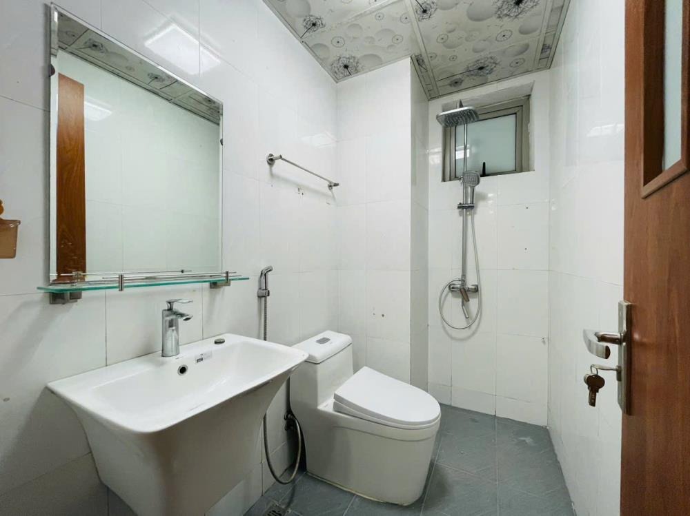 Bán Căn Góc 76m3 - 3PN - Full Đồ - HH2C Linh Đàm - Giá Tốt