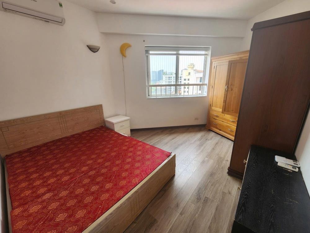 Bán Chung Cư Vườn Xuân Nguyễn Chí Thanh 75m2 2PN, 5.89 tỷ - Căn Góc, Full Nội Thất