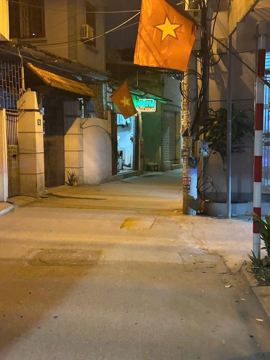 🔥 Bán Lô Đất 50m² Tặng Nhà C4 - Vị Trí Vàng Văn Trì, Bắc Từ Liêm - Giá 8.9 Tỷ 🔥