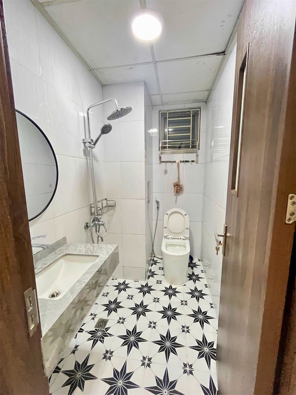 Căn Góc 2PN, 2VS, 71m² HH3B Linh Đàm: Full Đồ, View Đẹp, Hỗ Trợ Ngân Hàng