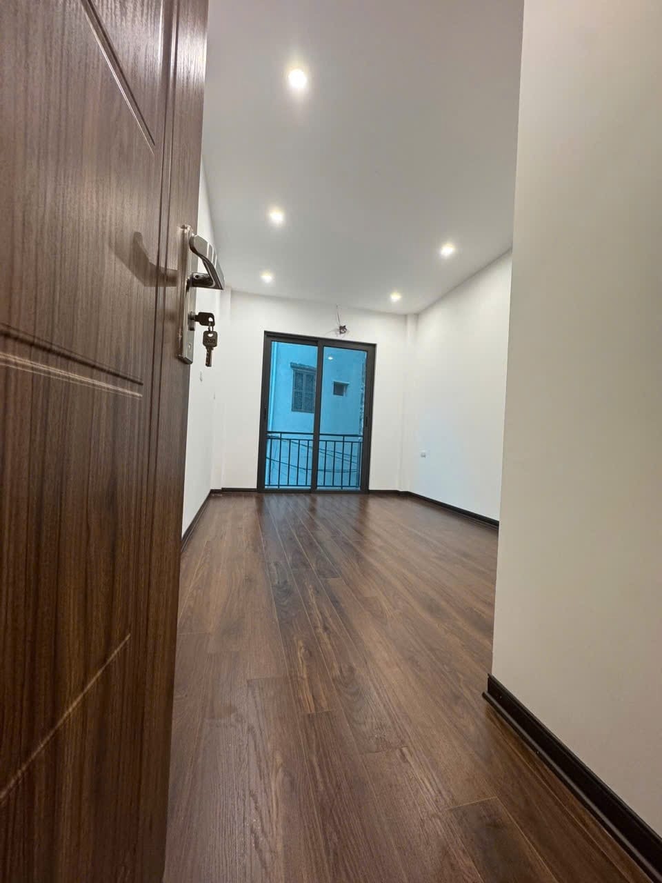 Nhà Mới 4 Tầng Tây Mỗ, Từ Liêm: 43m2, Vị Trí Vàng, Giá Rẻ Nhất Phố