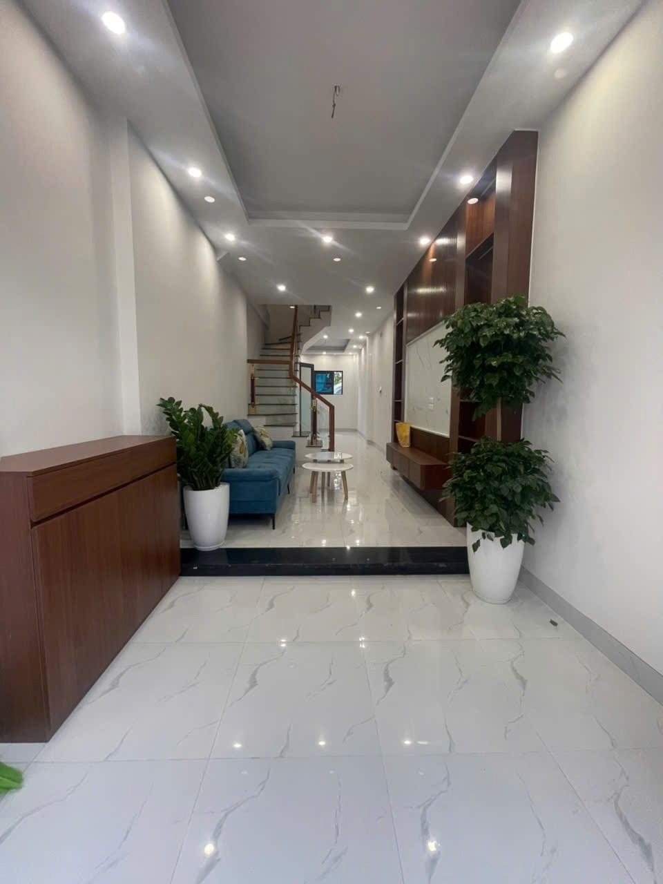 Nhà Mới 4 Tầng Tây Mỗ, Từ Liêm: 43m2, Vị Trí Vàng, Giá Rẻ Nhất Phố