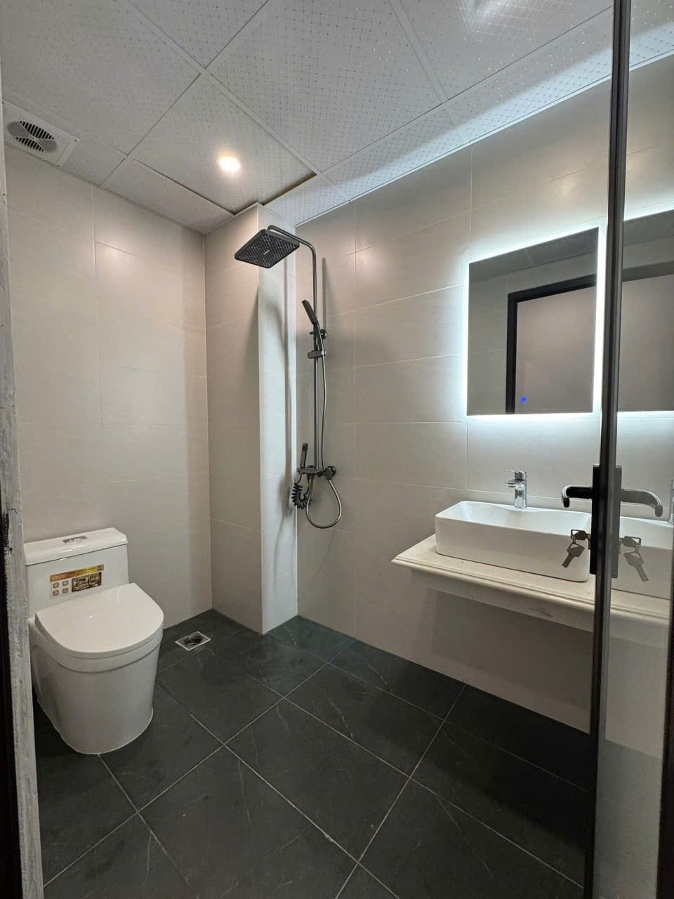 Nhà Mới 4 Tầng Tây Mỗ, Từ Liêm: 43m2, Vị Trí Vàng, Giá Rẻ Nhất Phố