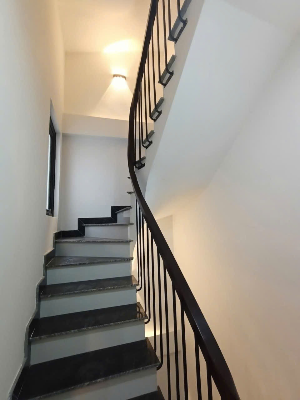 Bán nhà Khương Trung - Gần Royal City, An Sinh Tuyệt Vời - 34m2 - Giá 7.1 Tỷ