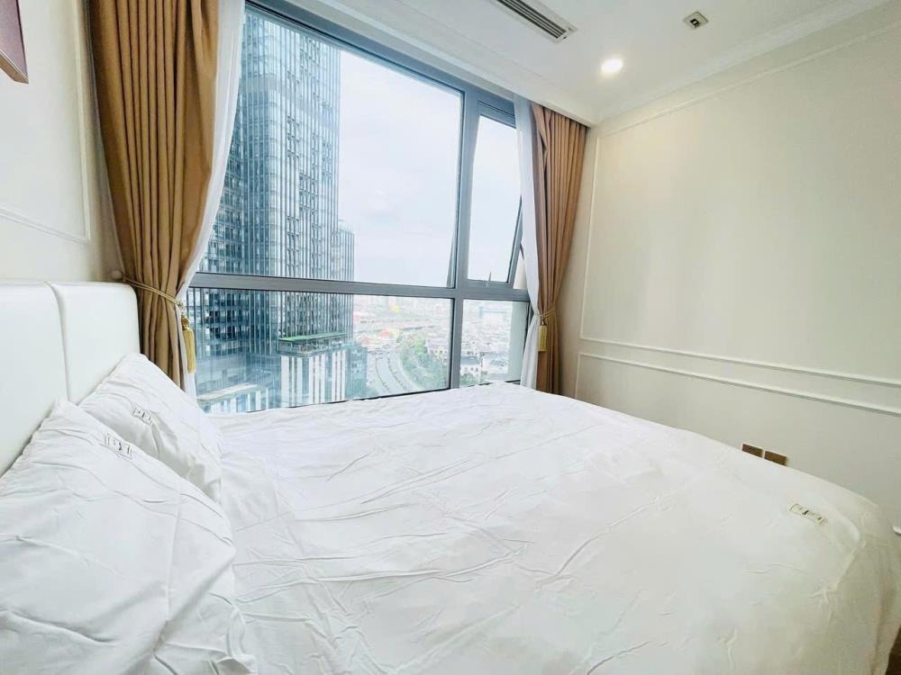 Căn Hộ Cao Cấp Gần Sân Bay: Giá 1.6 Tỷ - Nhận Nhà Ngay - Sổ Hồng Riêng