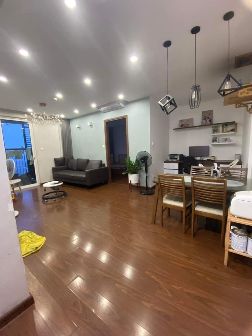 Bán Căn 2PN, 71m2 Tại Seasons Avenue - Mỗ Lao, Giá 5.2 Tỷ