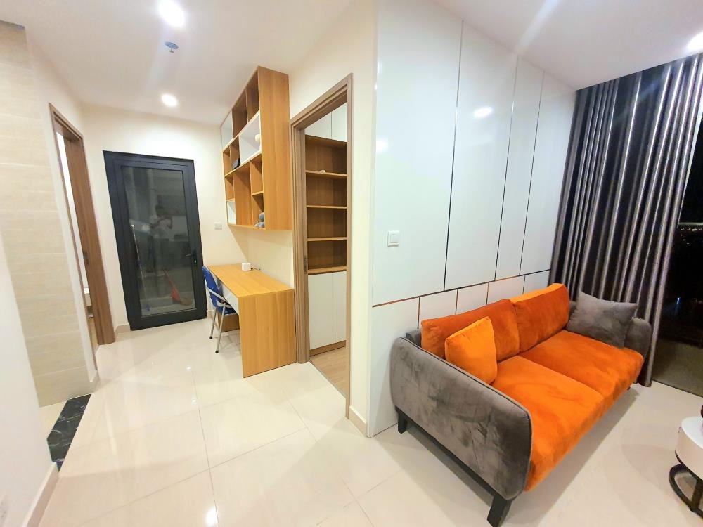 Cần bán gấp căn hộ 2 phòng ngủ, 1 vệ sinh tại Vinhome Ocean Park - Giá chỉ 2.65 tỷ