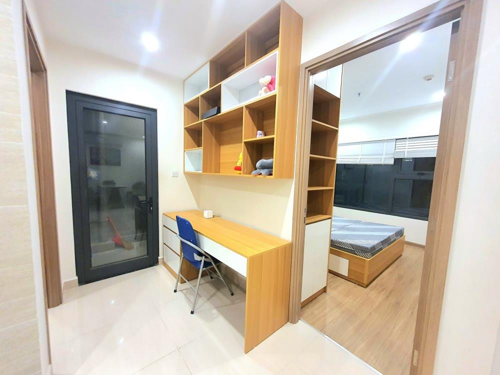 Cần bán gấp căn hộ 2 phòng ngủ, 1 vệ sinh tại Vinhome Ocean Park - Giá chỉ 2.65 tỷ
