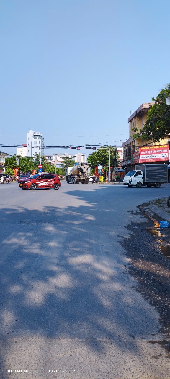 Mặt Phố Ngã Tư Trôi - Kinh Doanh Sầm Uất, Đầu Tư Sinh Lời