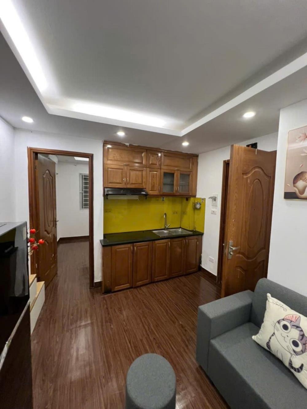 Bán căn hộ 2PN, 50m² Lạc Long Quân - Vị trí đẹp, tiện ích đầy đủ
