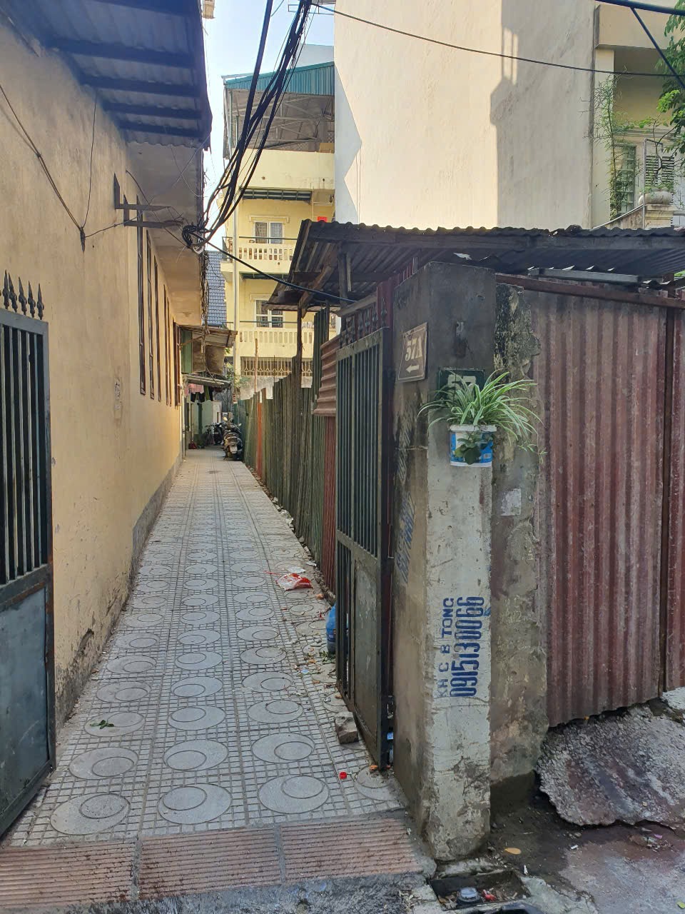 Đất Tô Ngọc Vân - 240m2 - Giá 85 tỷ - Vị trí đẹp, tiềm năng lớn