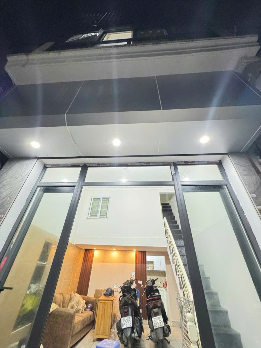 Bán Nhà Riêng Tân Mai 4.3 Tỷ - 30m2, 4 Tầng, Ngõ Ô Tô