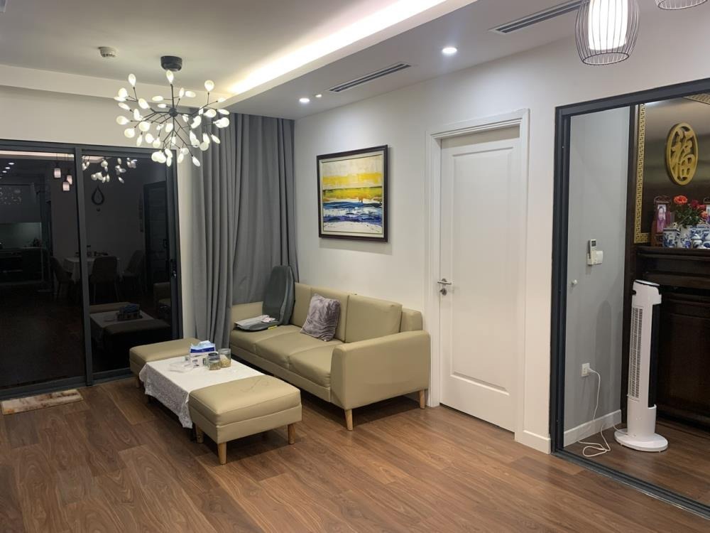 Bán Gấp Căn Hộ 2PN Imperia Garden: 66m2, View Phố, Giá 6.2 Tỷ
