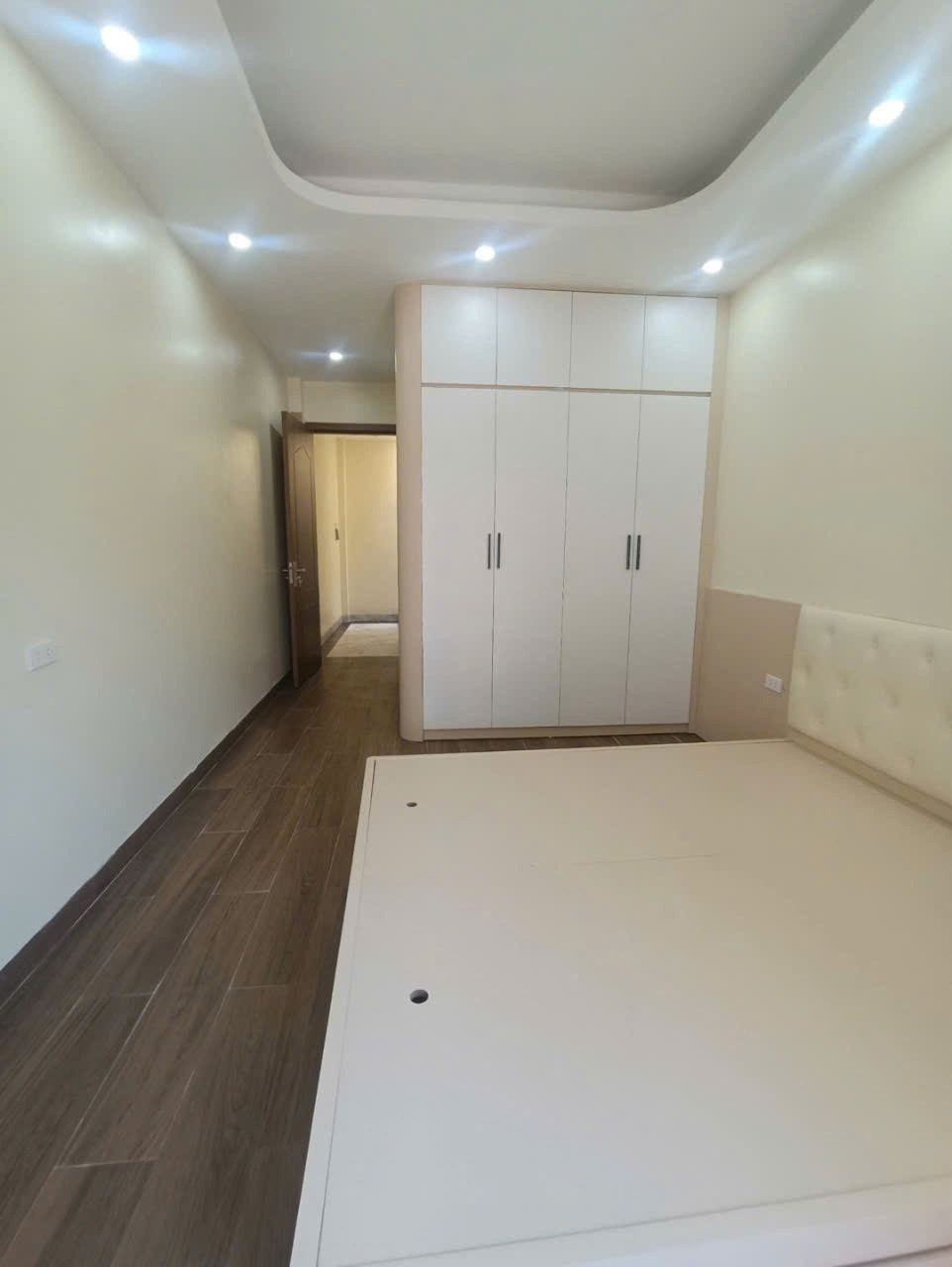 Bán Nhà Nhân Hòa - Gần Royal City, Ngõ Rộng Thoáng - 39m² - 6.45 Tỷ