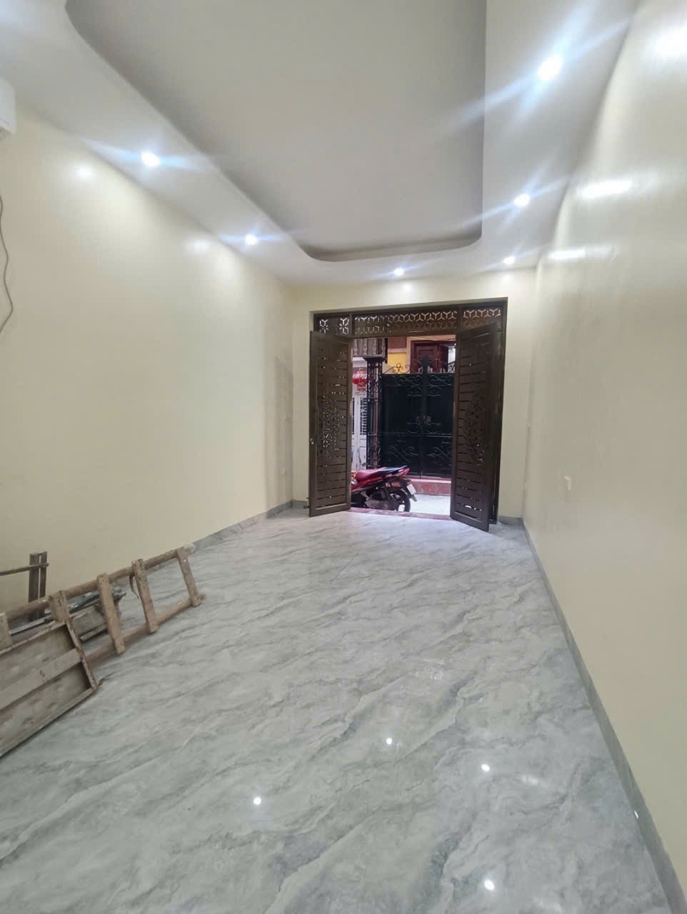 Bán Nhà Nhân Hòa - Gần Royal City, Ngõ Rộng Thoáng - 39m² - 6.45 Tỷ