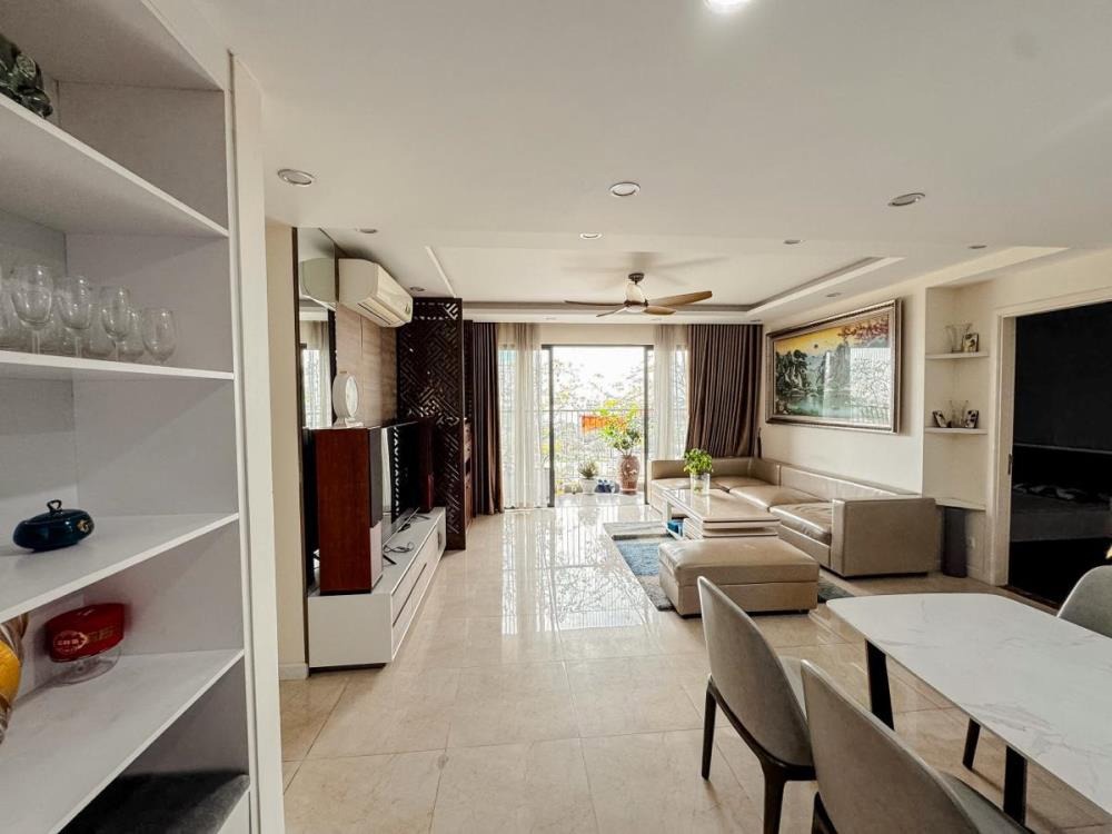 Căn Hộ Capitale Trần Duy Hưng: 3PN, Full Nội Thất, View Đẹp - Giá 12.5 Tỷ