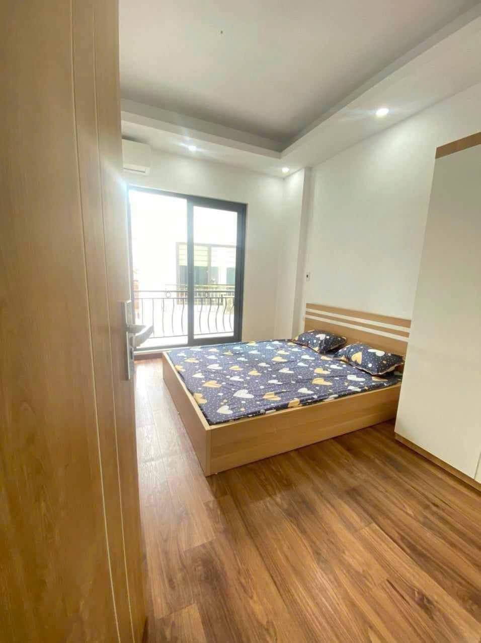 Dòng Tiền Thanh Xuân: Kinh Doanh Ô Tô 41m²/6 Tầng - 10.8 Tỷ