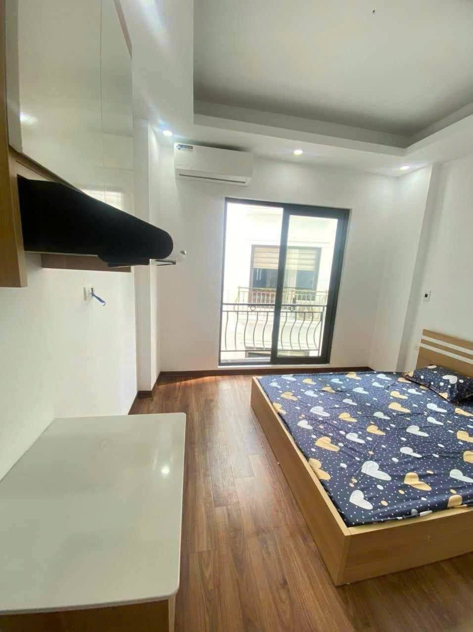 Dòng Tiền Thanh Xuân: Kinh Doanh Ô Tô 41m²/6 Tầng - 10.8 Tỷ