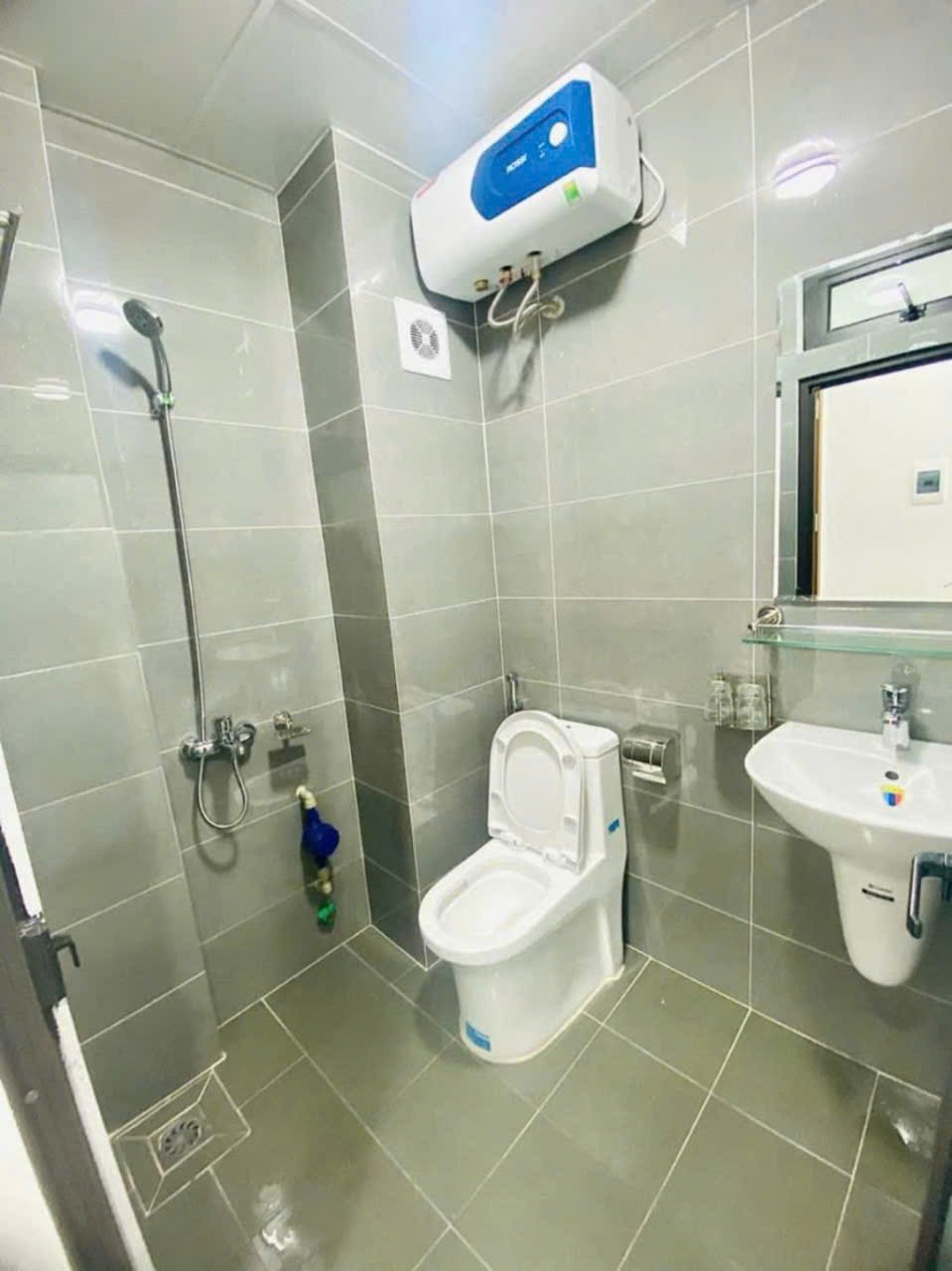 Bán nhà Mỹ Đình 102m2 - Mặt Tiền 6.5m - 8 Tầng - Thang Máy - Giá Tốt
