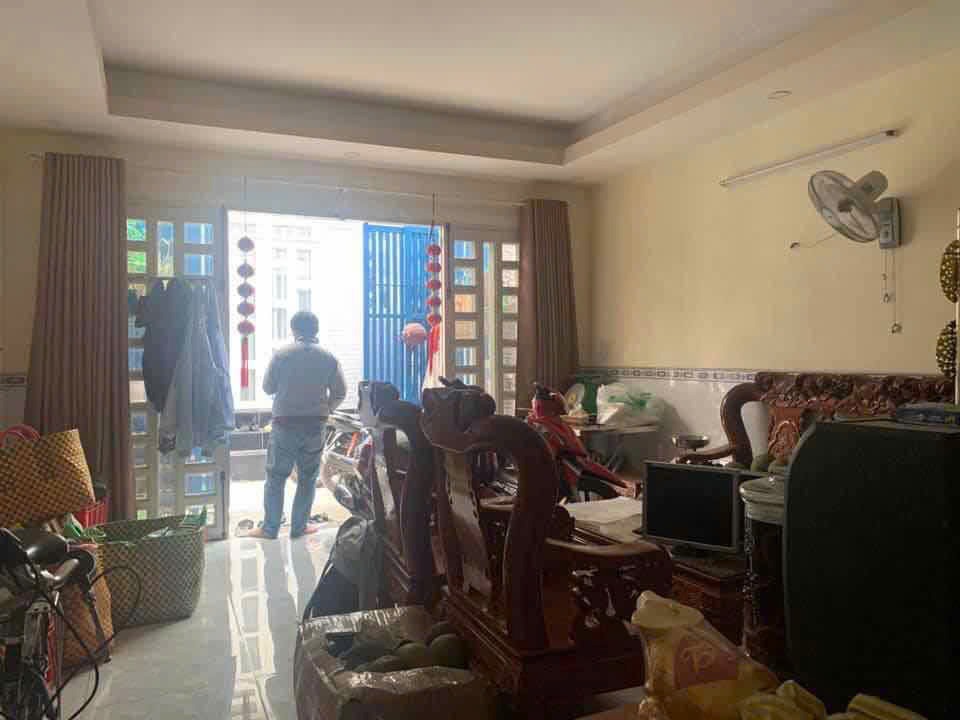 Bán Nhà Đẹp Nguyễn Văn Quỳ Q7, 4 Tầng, 64m², Sổ Vuông, Hẻm Thông Thoáng