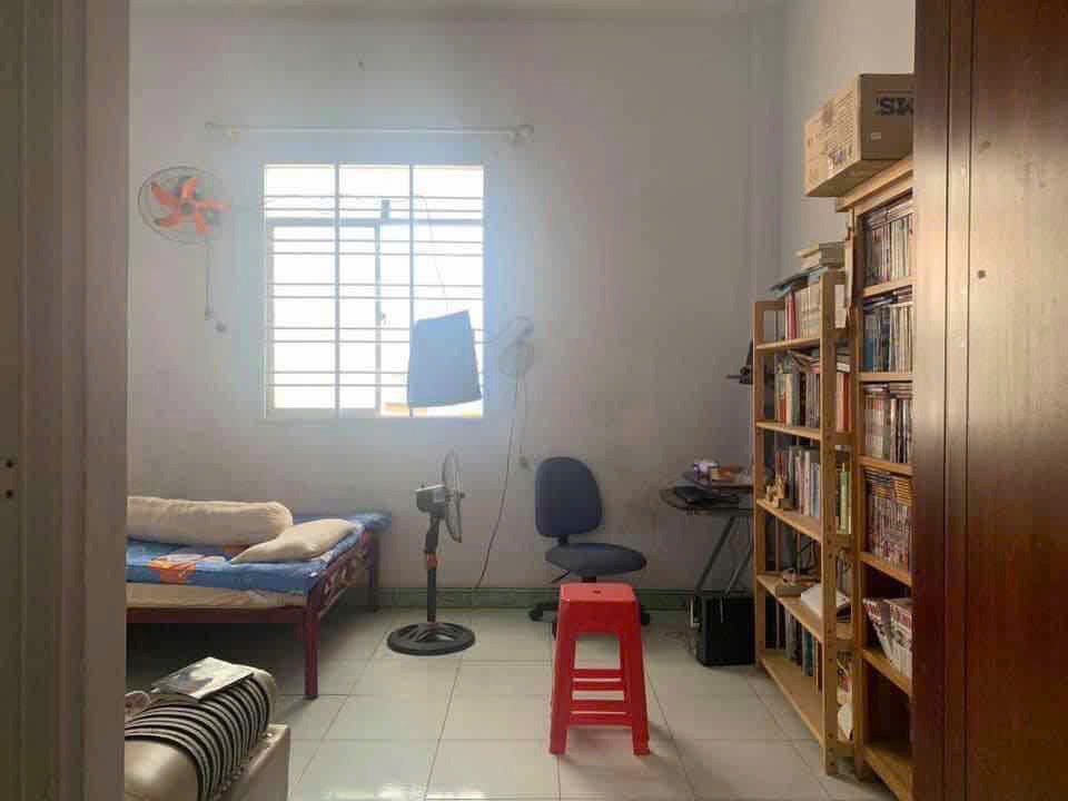 Bán Nhà Đẹp Nguyễn Văn Quỳ Q7, 4 Tầng, 64m², Sổ Vuông, Hẻm Thông Thoáng