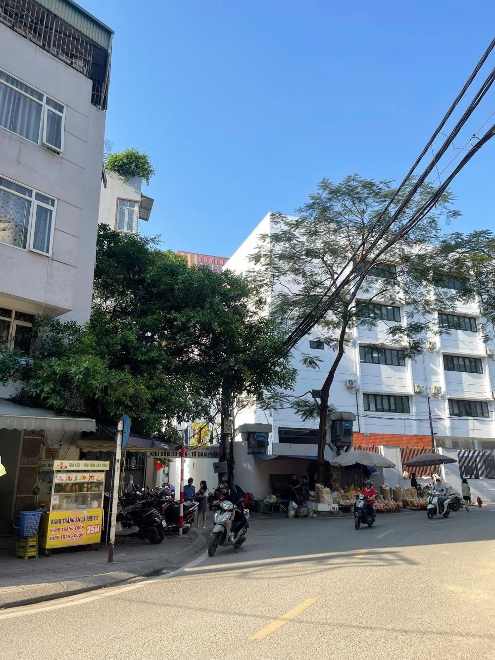 Bán Nhà Phố Tam Khương - 3 Bước Ra Phố, Mặt Ngõ Ô Tô, 103m2, 7 Tầng - 31 tỷ