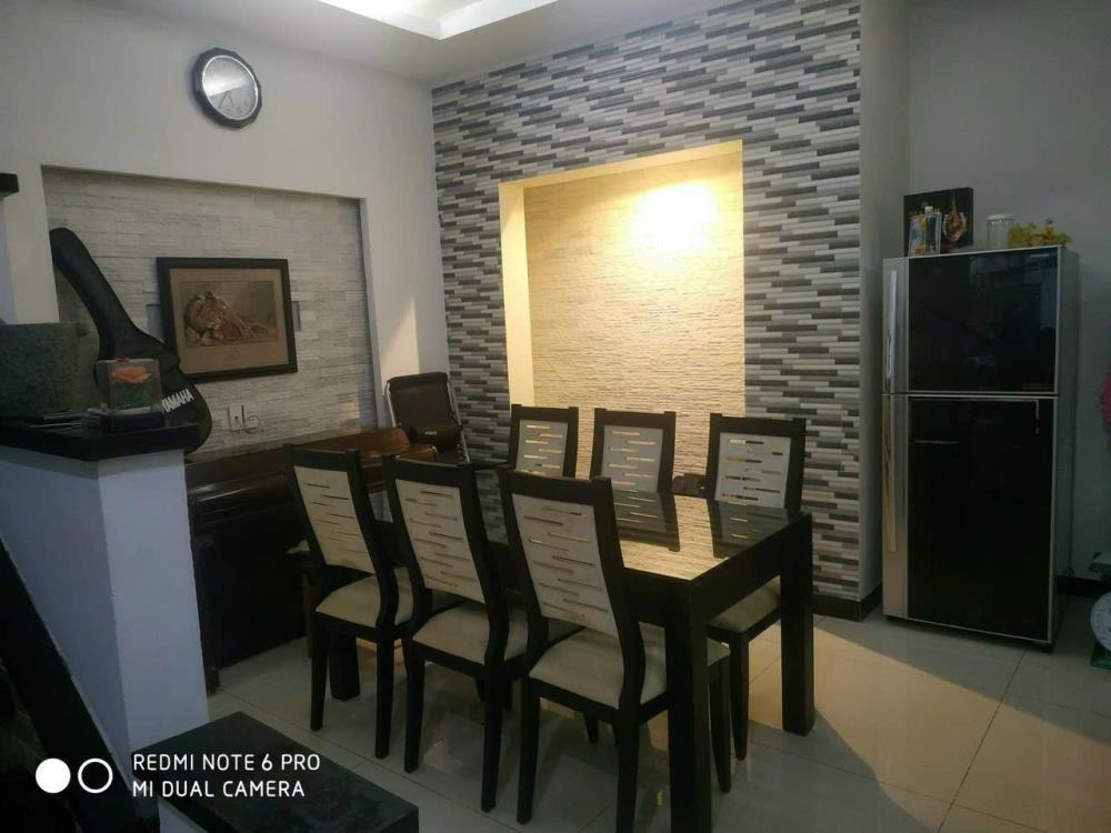 Bán nhà 4 tầng, Đào Duy Anh, P9: 240m2, 11.3 tỷ - Vị trí đẹp, tiện di chuyển