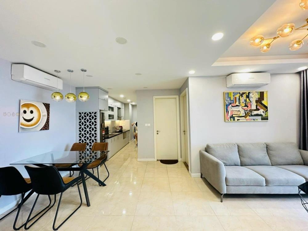 Bán Căn 2PN VinHomes D’Capitale Giá Chỉ 6.x Tỷ - Vị Trí Đẹp, Tiện Ích Vượt Trội