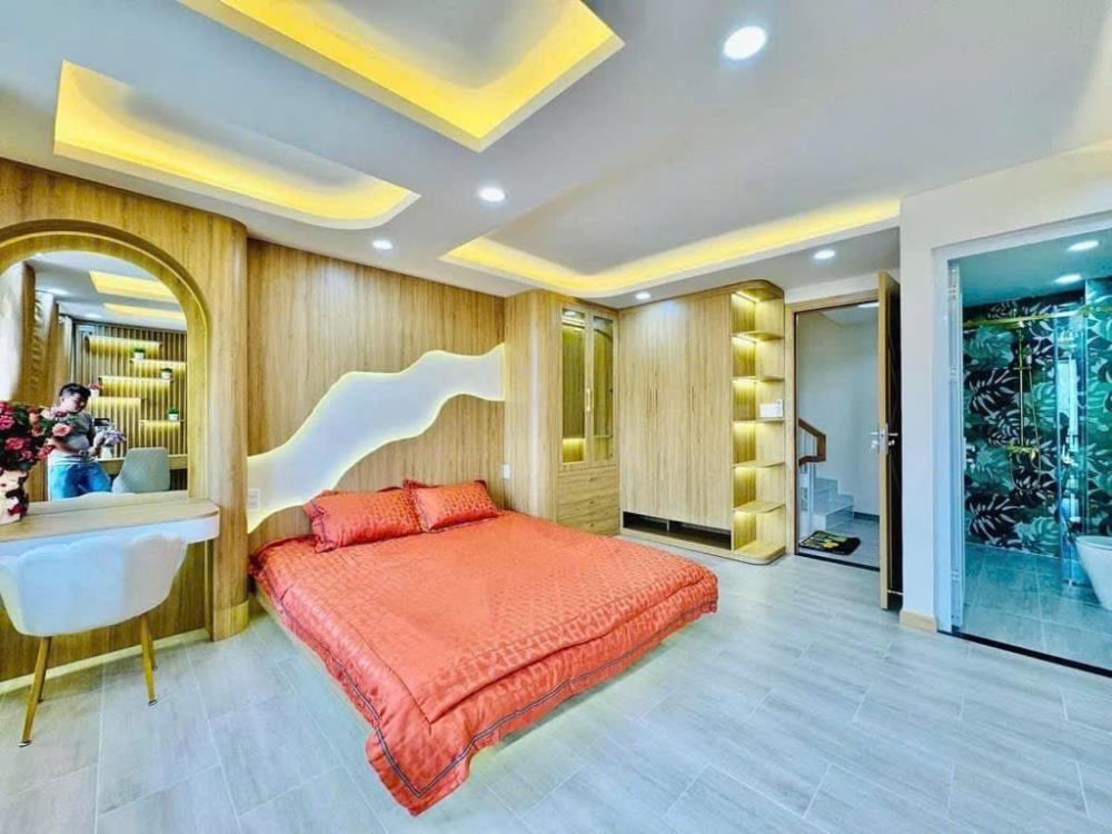 Nhà Sát Mặt Tiền Nguyễn Tư Giản, P12, Gò Vấp - 5x9m, Giá 7 Tỷ+