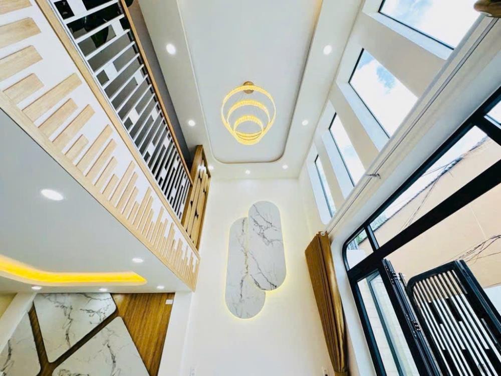 Nhà Sát Mặt Tiền Nguyễn Tư Giản, P12, Gò Vấp - 5x9m, Giá 7 Tỷ+
