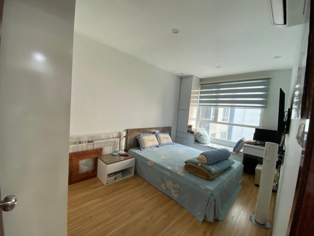 Nhà đẹp 2PN 76m2 Seasons Avenue - Giá 5.6 tỷ
