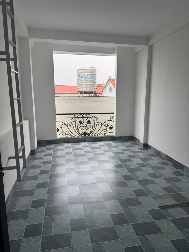 Bán nhà mới 5 tầng, 35m², phường Thượng Cát, quận Liên Chiểu - Giá 5.3 tỷ