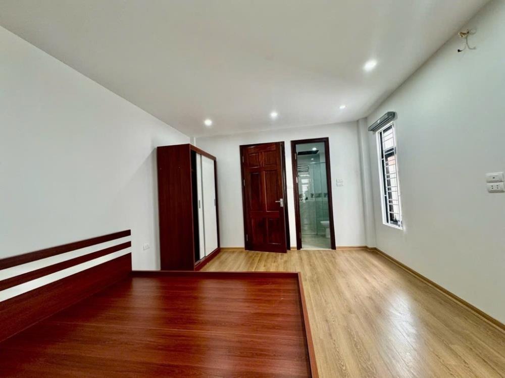 Nhà đẹp 5 tầng, lô góc 2 mặt thoáng, nội thất đầy đủ - Phú Diễn, Bắc Từ Liêm