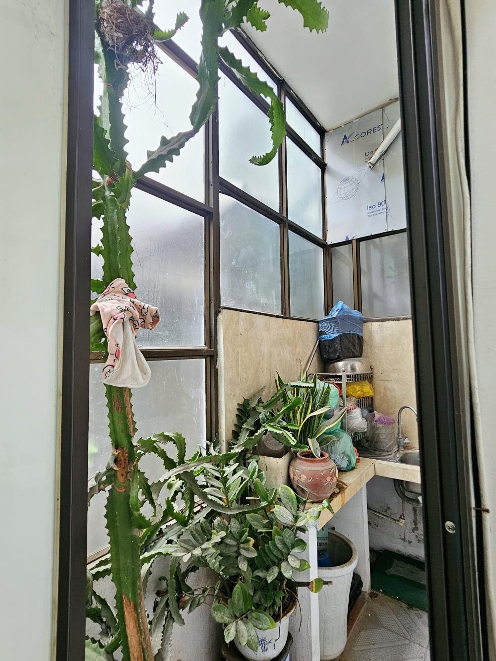 Bán nhà Tôn Đức Thắng, Đống Đa: 4 Tầng, Ngõ Thông, 25m², Giá Tốt
