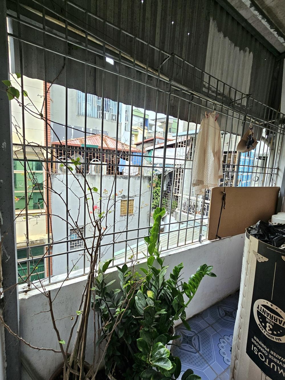Bán nhà Tôn Đức Thắng, Đống Đa: 4 Tầng, Ngõ Thông, 25m², Giá Tốt