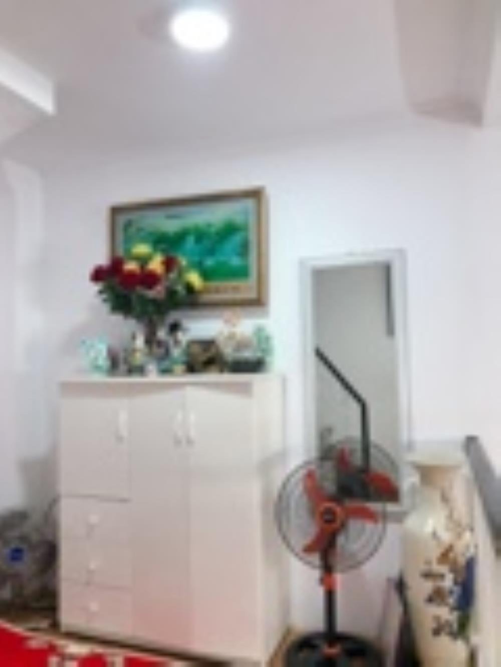 Bán nhà Tôn Đức Thắng, Đống Đa: 4 Tầng, Ngõ Thông, 25m², Giá Tốt