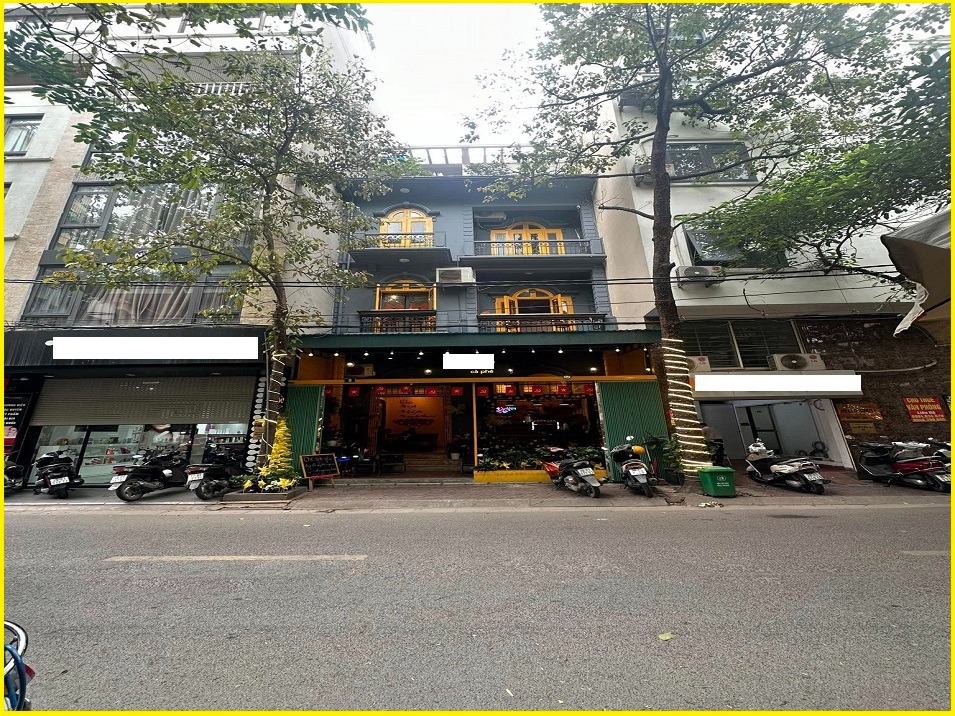 Bán nhà phố Nghĩa Đô: 80m², Mặt Tiền 6.5m, Giá 36.9 tỷ - Kinh Doanh Đỉnh Cao