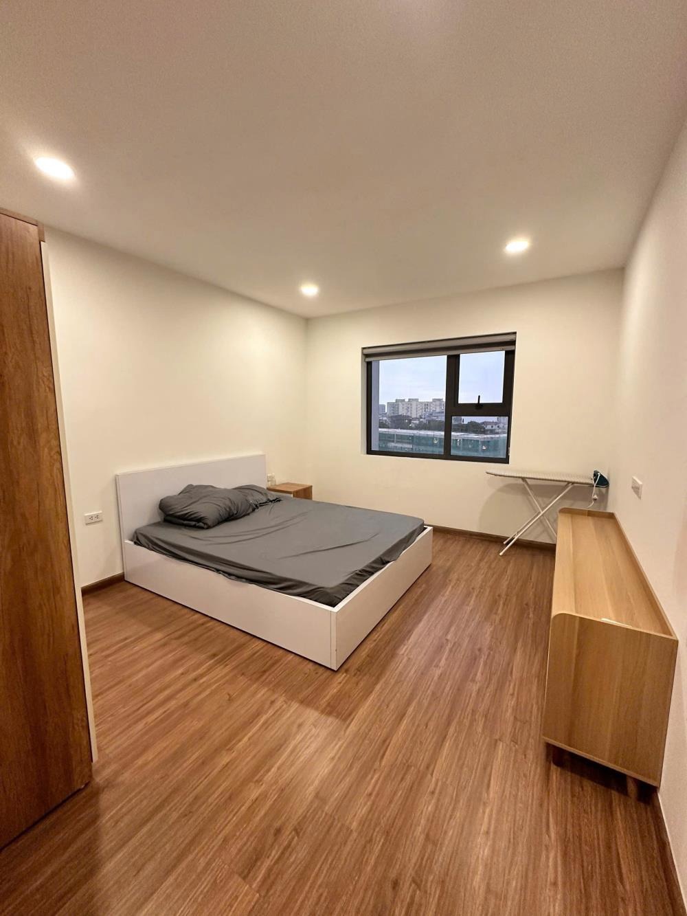 Bán Nhanh Căn Hộ 76m2 Ban Công Đông Nam, Giá 5 Tỷ - Le Grand Jardin Sài Đồng