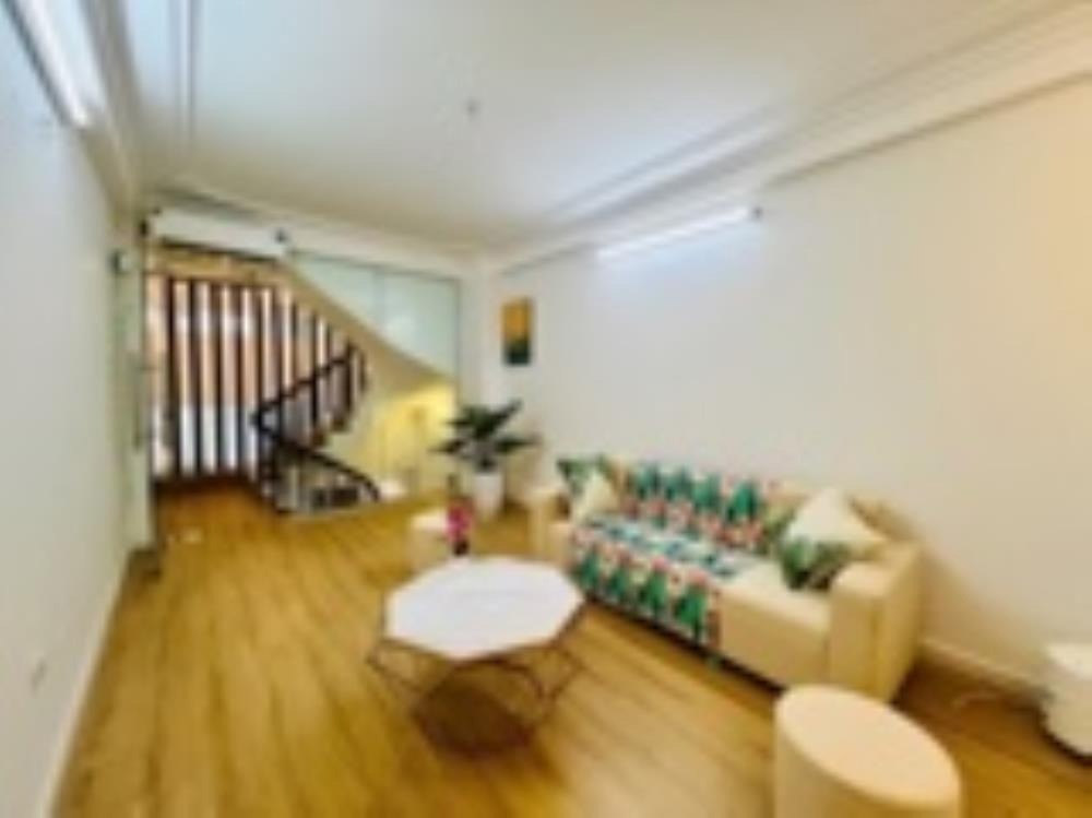 Bán nhà 5 tỷ 25 Tân Khai, gần Dương Văn Bé, ngõ thoáng, ô tô vào