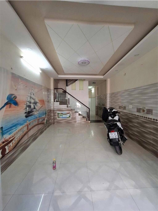 Bán nhà trung tâm Quận 8 - 4 Phòng Ngủ, 165m², 3 Tầng - Giá 4.55 Tỷ