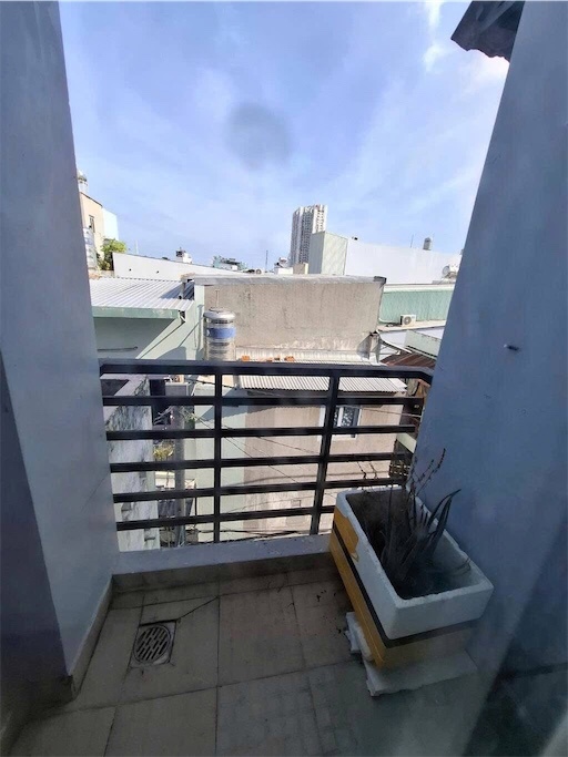 Bán nhà trung tâm Quận 8 - 4 Phòng Ngủ, 165m², 3 Tầng - Giá 4.55 Tỷ