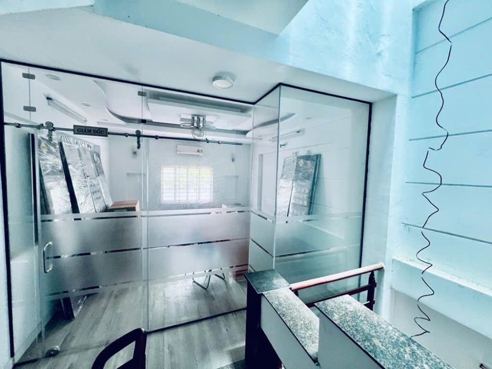 Bán nhà Tân Bình gần sân bay - 80m² - 4 tầng - 10.7 tỷ (TL)